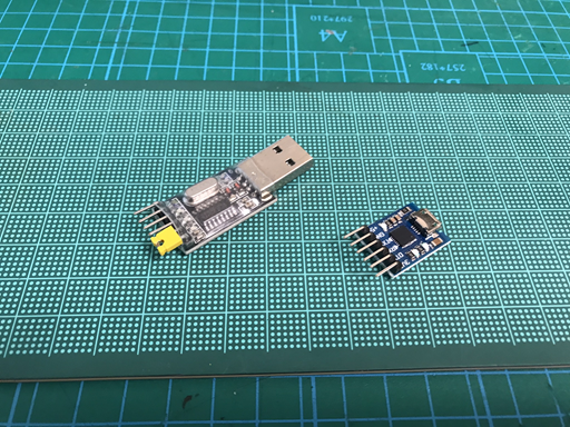 3.3V 端子から規定以上の電圧が出ていた安価な USB シリアル変換モジュール