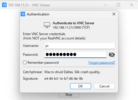 RealVNC Viewer のユーザー名・パスワード入力画面